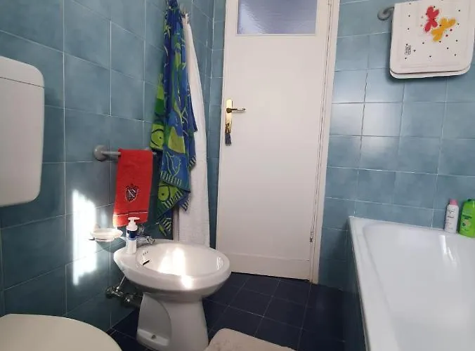 La Casa Sul Tetto アパート ストレーザ